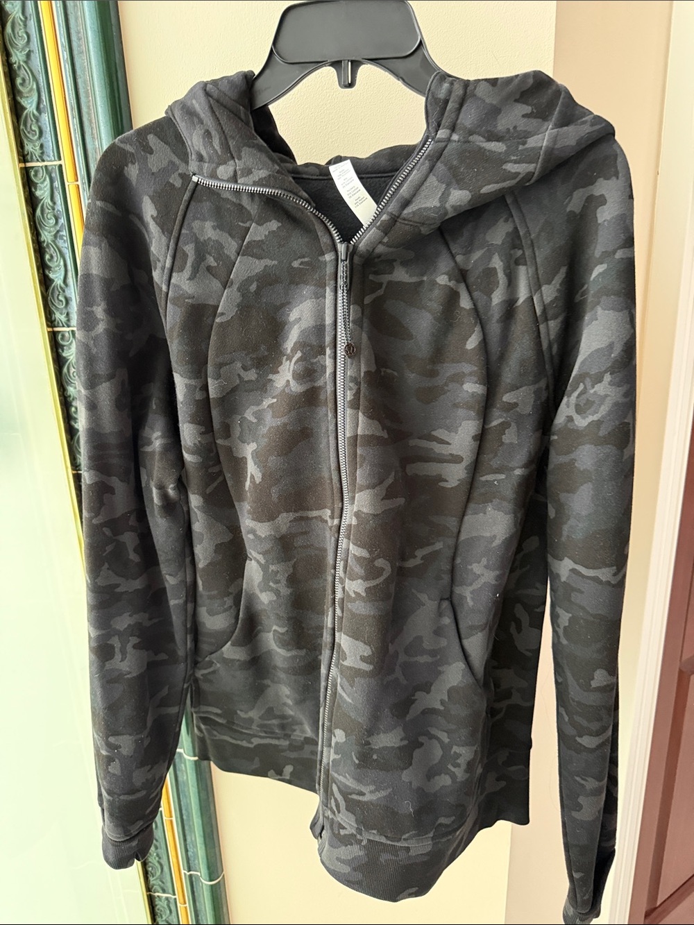 lululemon athletica Black Hoodie Jacket - Picture 5 of 6